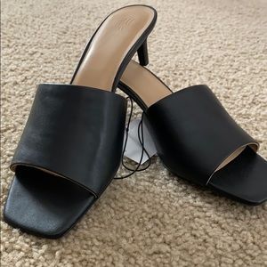 SOLD- NWT Brand New Slip-On Kitten Heels